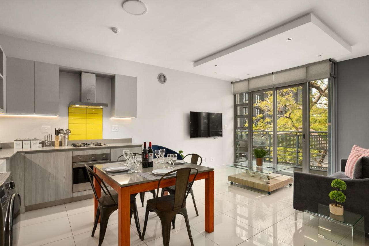 Easy Stay - The Median Rosebank Johannesburg Eksteriør billede