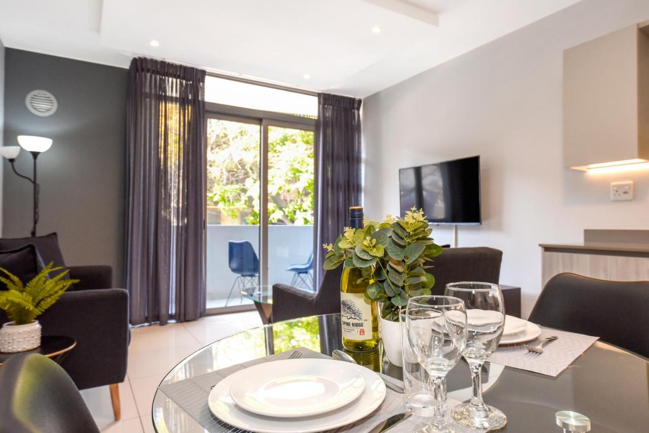 Easy Stay - The Median Rosebank Johannesburg Eksteriør billede