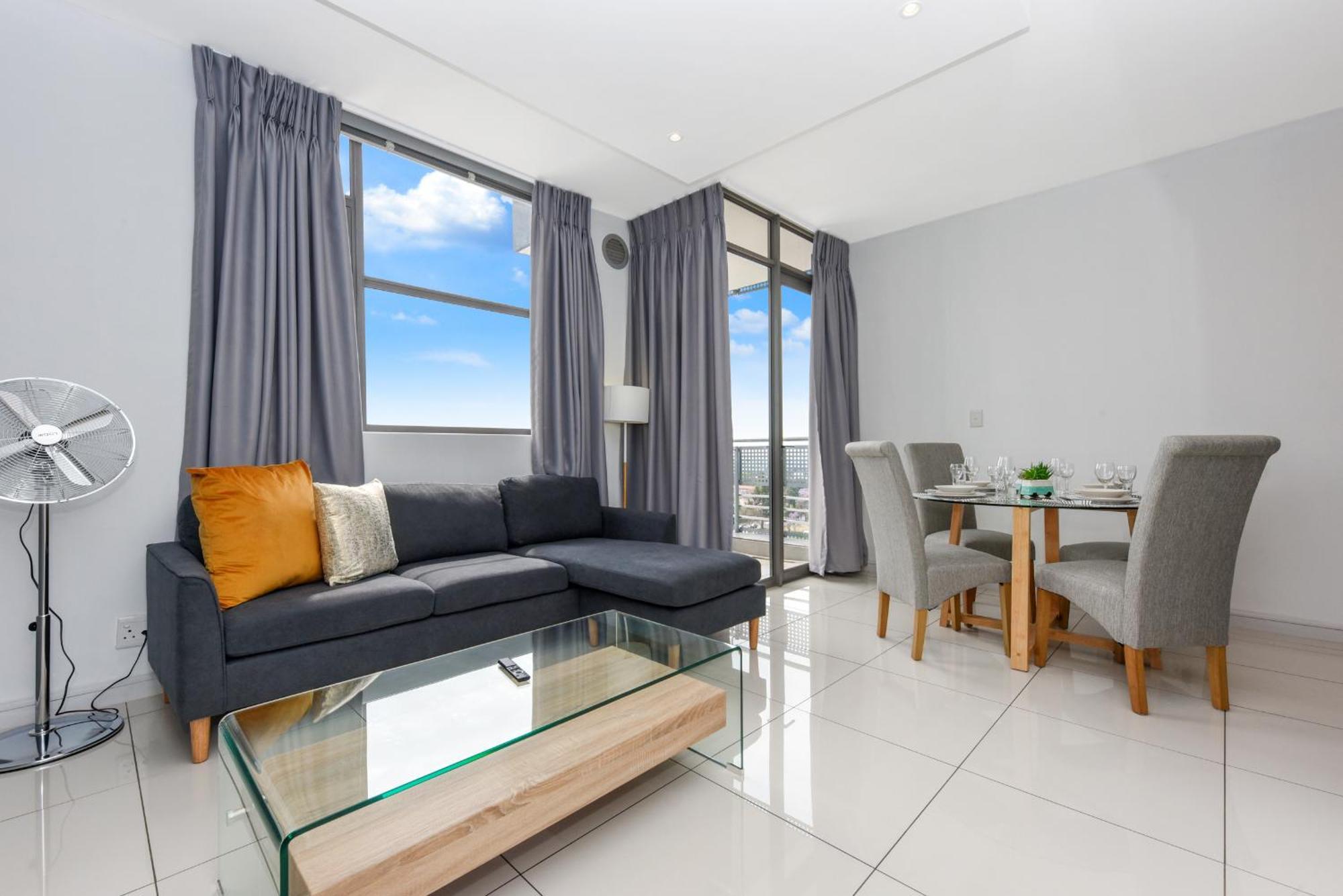 Easy Stay - The Median Rosebank Johannesburg Eksteriør billede