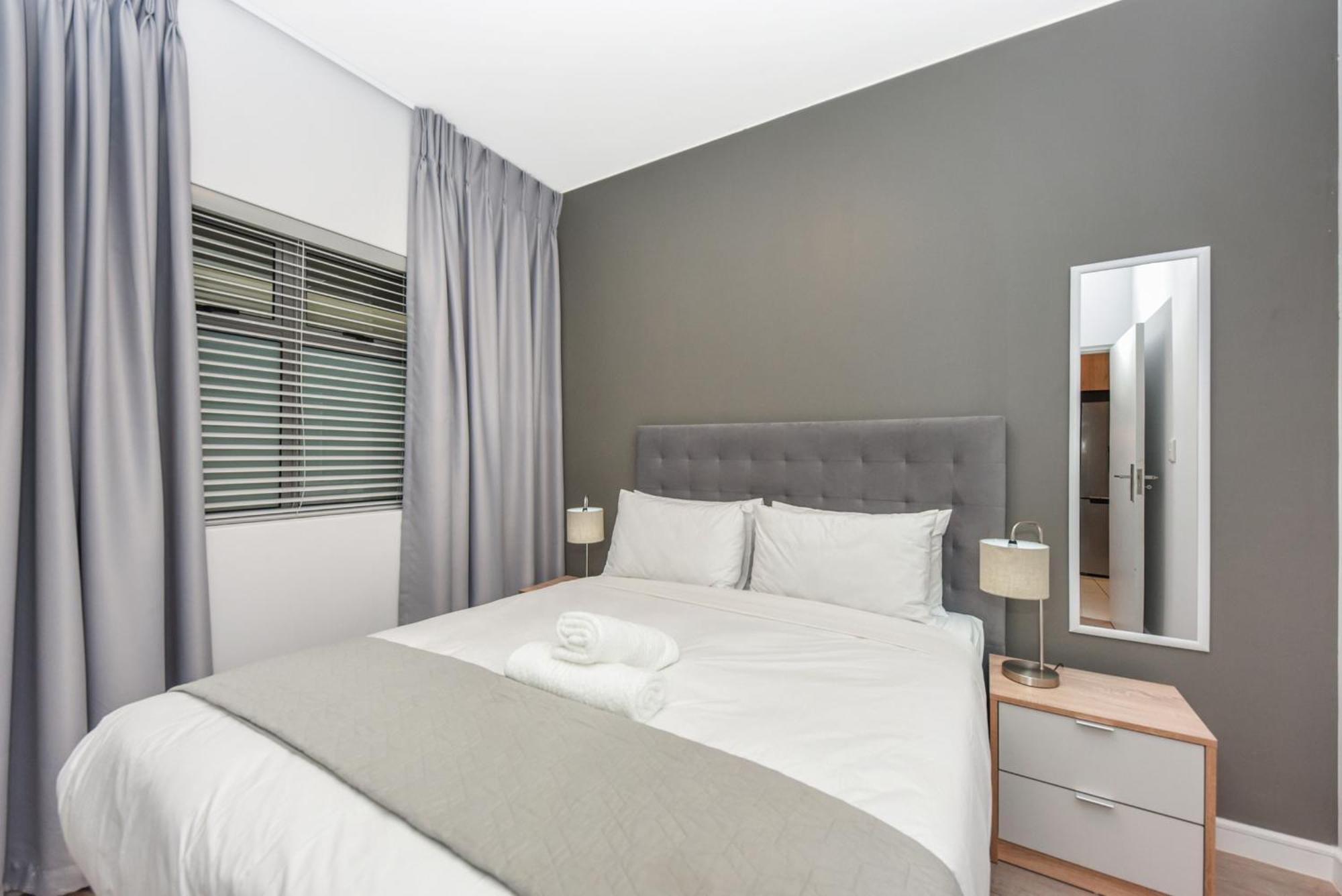 Easy Stay - The Median Rosebank Johannesburg Eksteriør billede